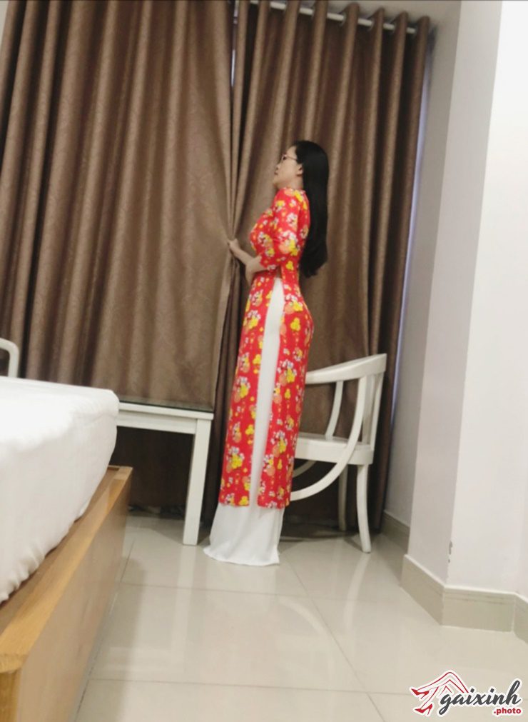 tu quyen ao dai5